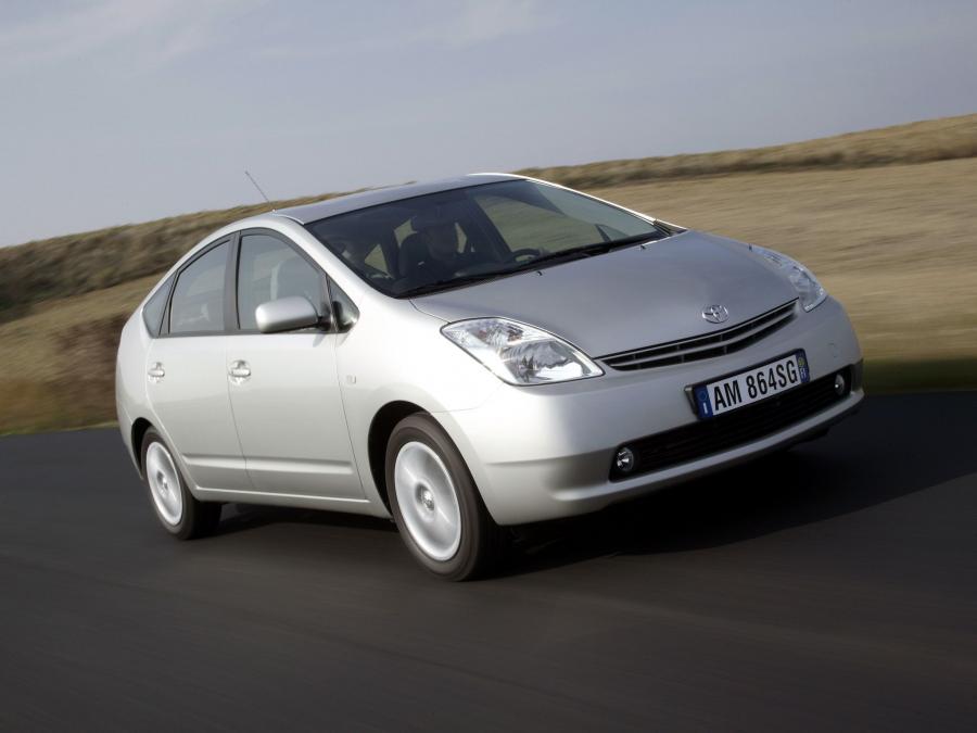  Toyota Prius 2003 года  (фото 3 из 30)